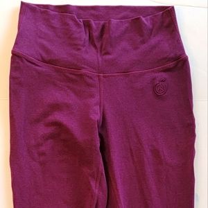 Green Apple Active Mya Leggings Small Plum